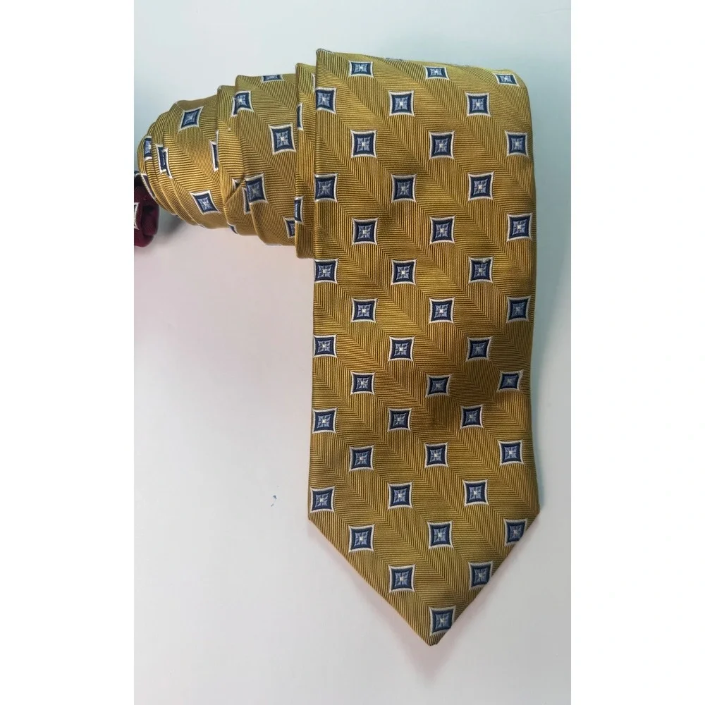 Jos. A. Bank Executive Collection Silk Ties Lot of 2 Burgundy Gold Medallion
